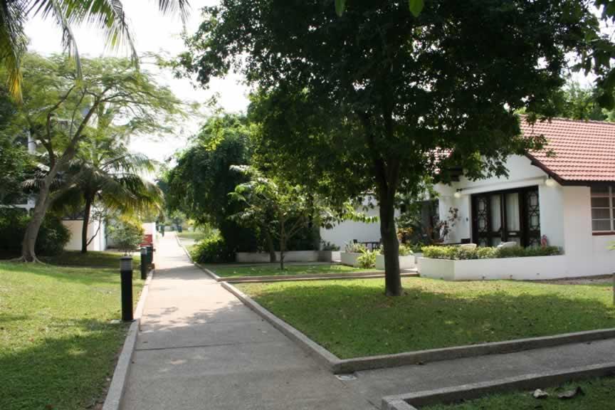 Отель Lancaster Аккра Экстерьер фото